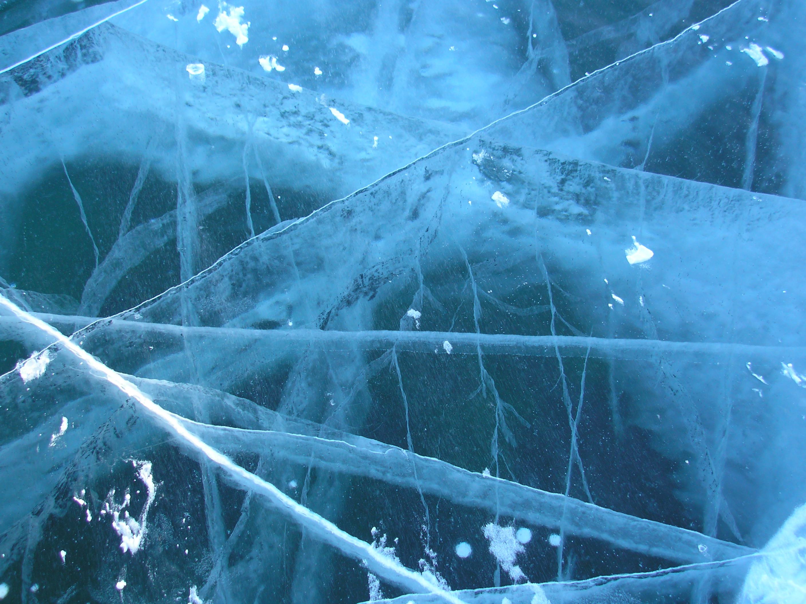 Байкальский лед