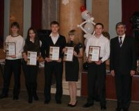 Сто тридцать благодарностей от главы города Ангарска получили вчера молодые ангарчане Сто тридцать благодарностей от главы города Ангарска получили вчера молодые ангарчане