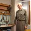 Виктор Иванович все умеет делать сам