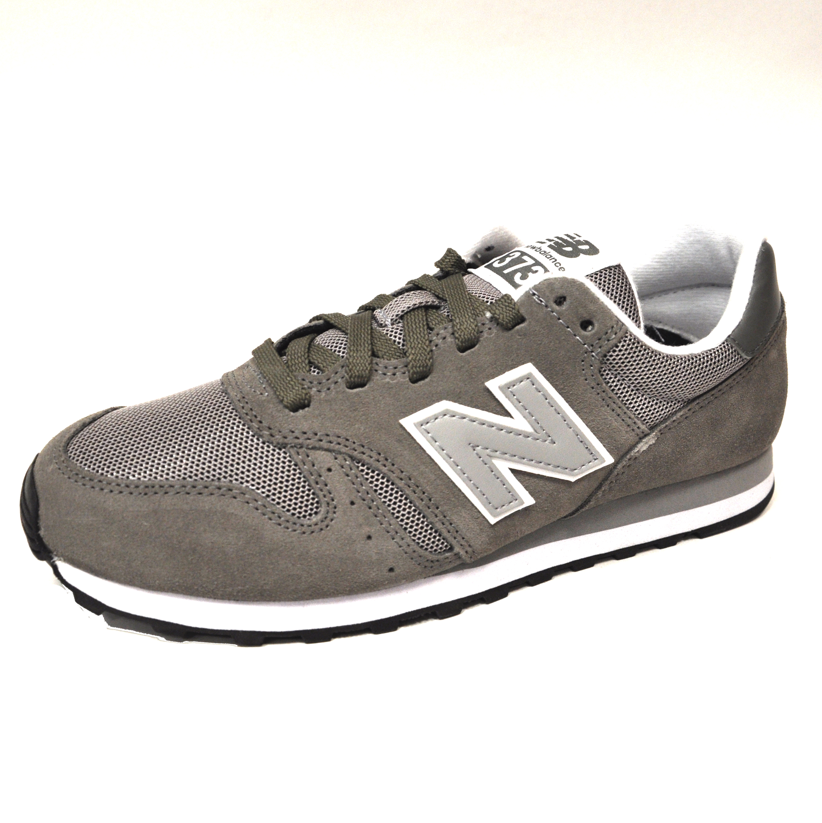 Новая коллекция одежды и обуви NEW BALLANCE Новая коллекция одежды и обуви NEW BALLANCE