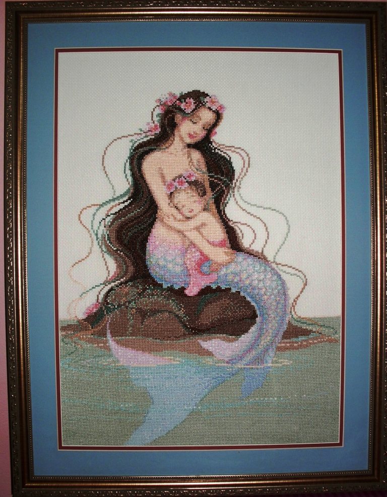 Русалочки. Мать и дитя