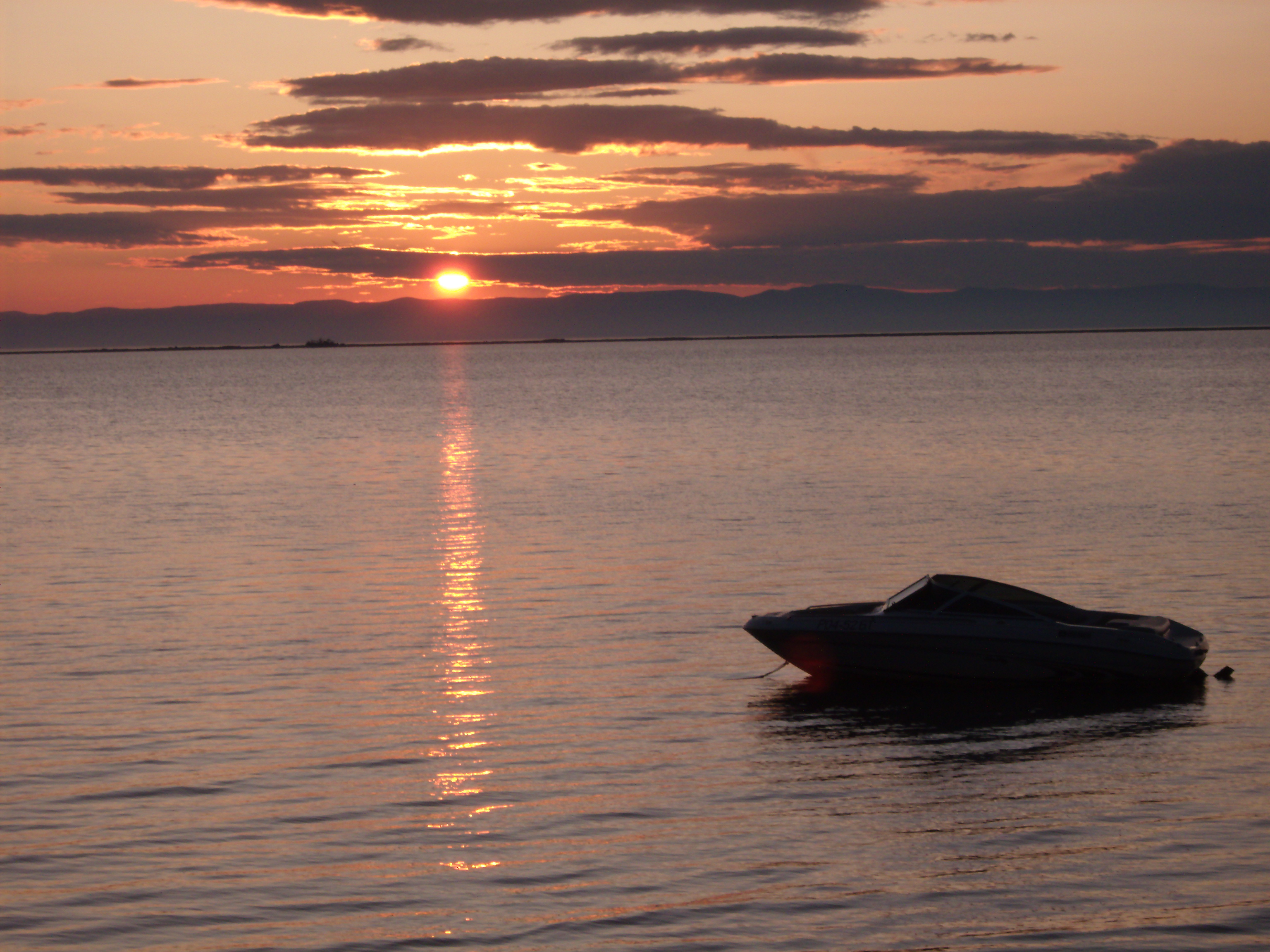 Закат на Байкале
