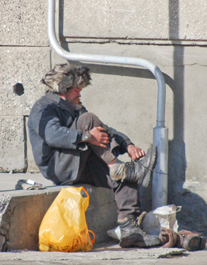 У всех бомжей когда-то был свой угол