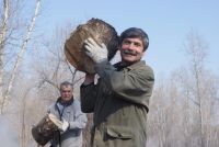 На субботник вышел глава города Леонид Михайлов