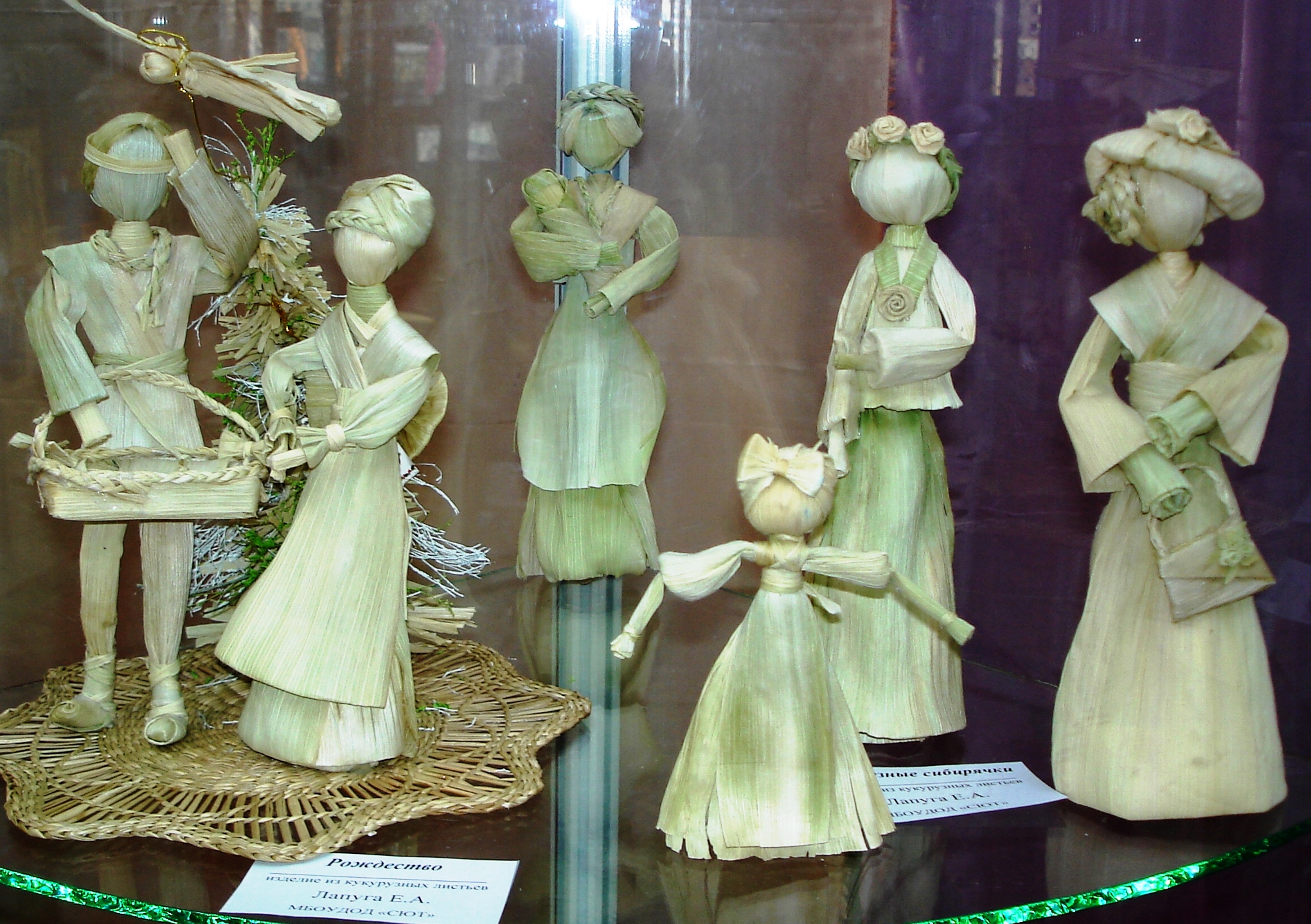 Выставка декоративно-прикладного искусства