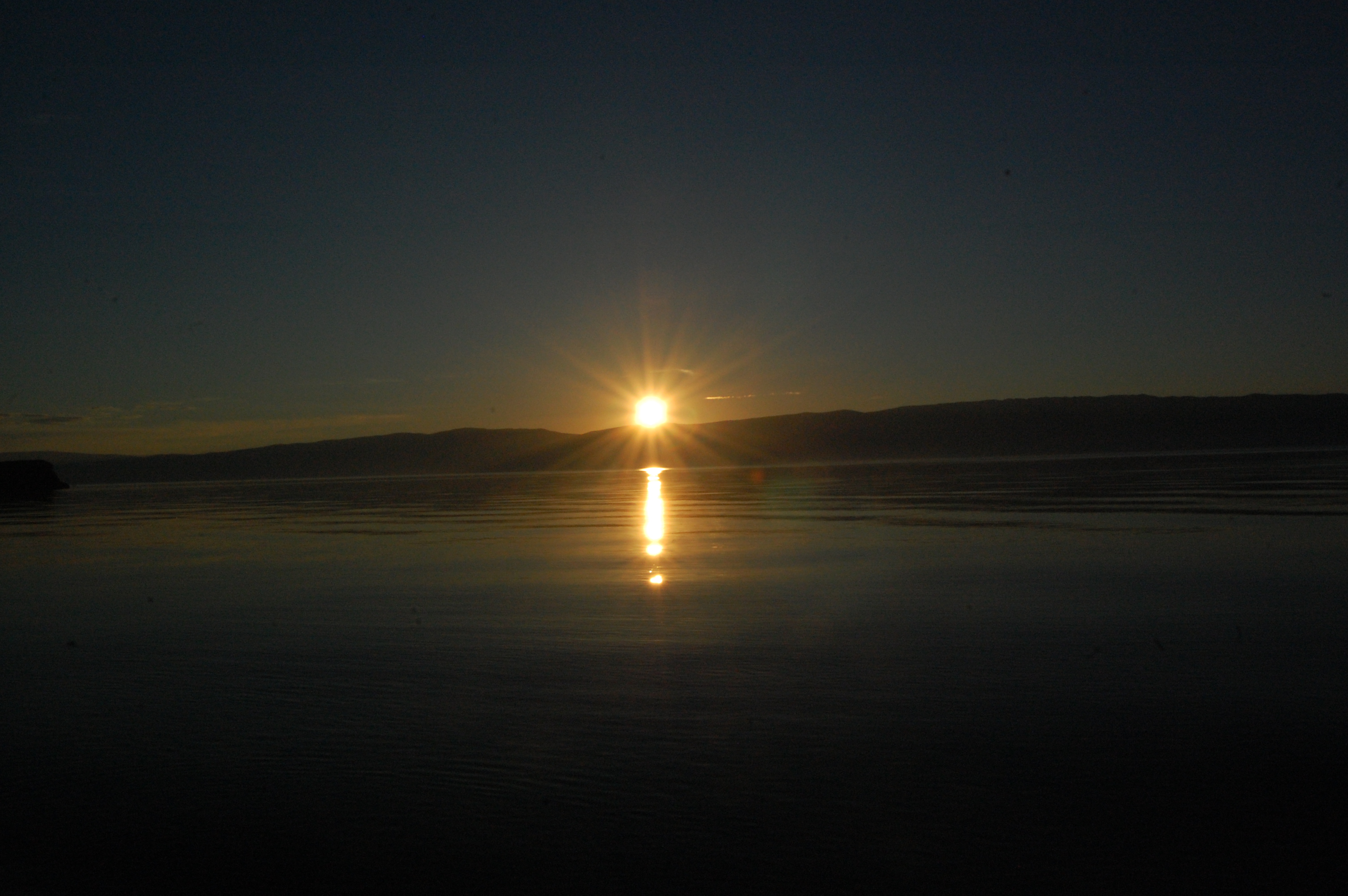 закат на Ольхоне