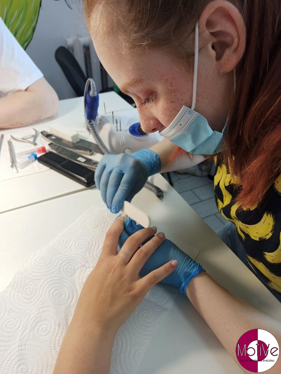 Обучение маникюру MoTiVé
