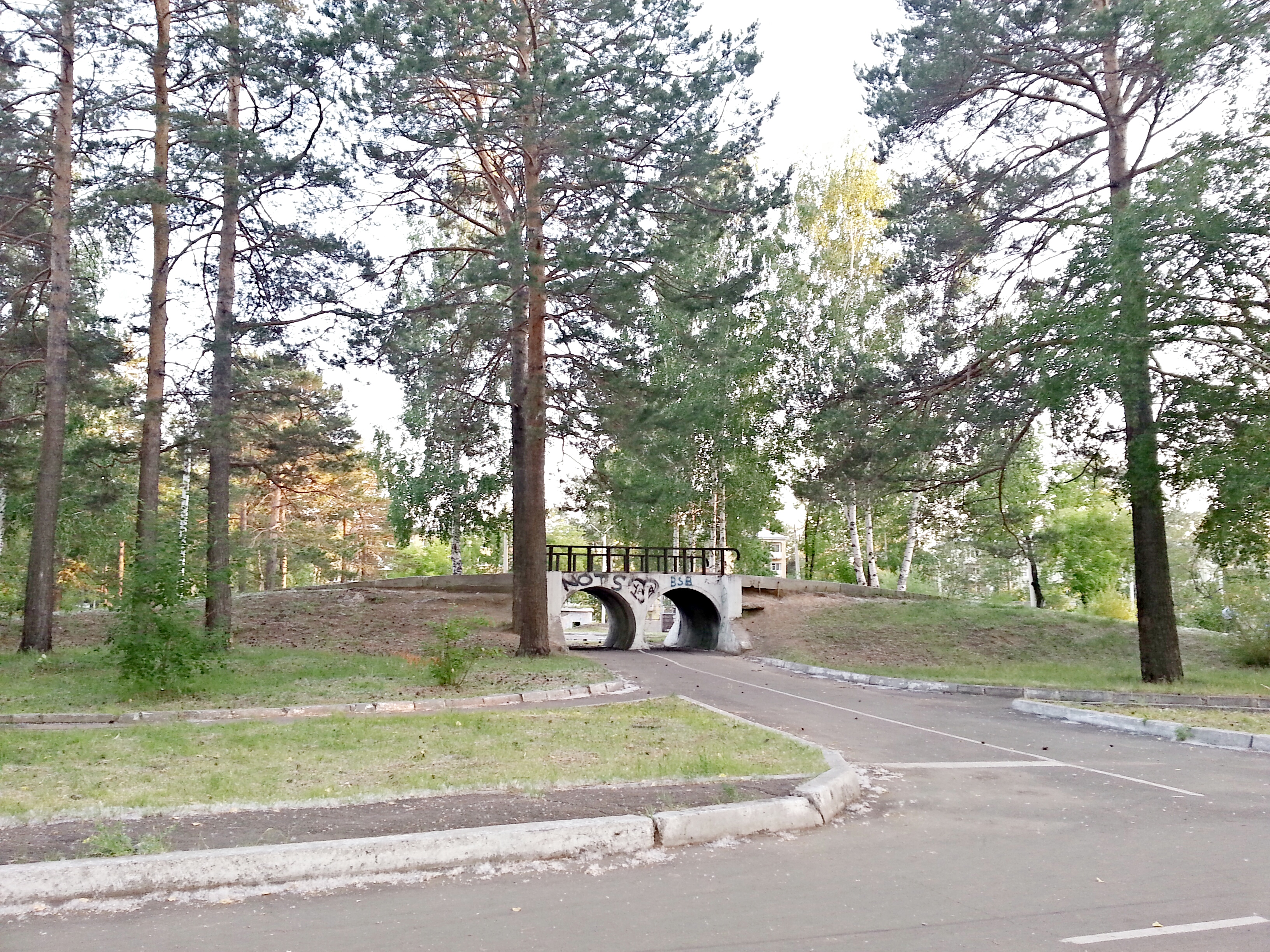 велотрек за Современником)))))