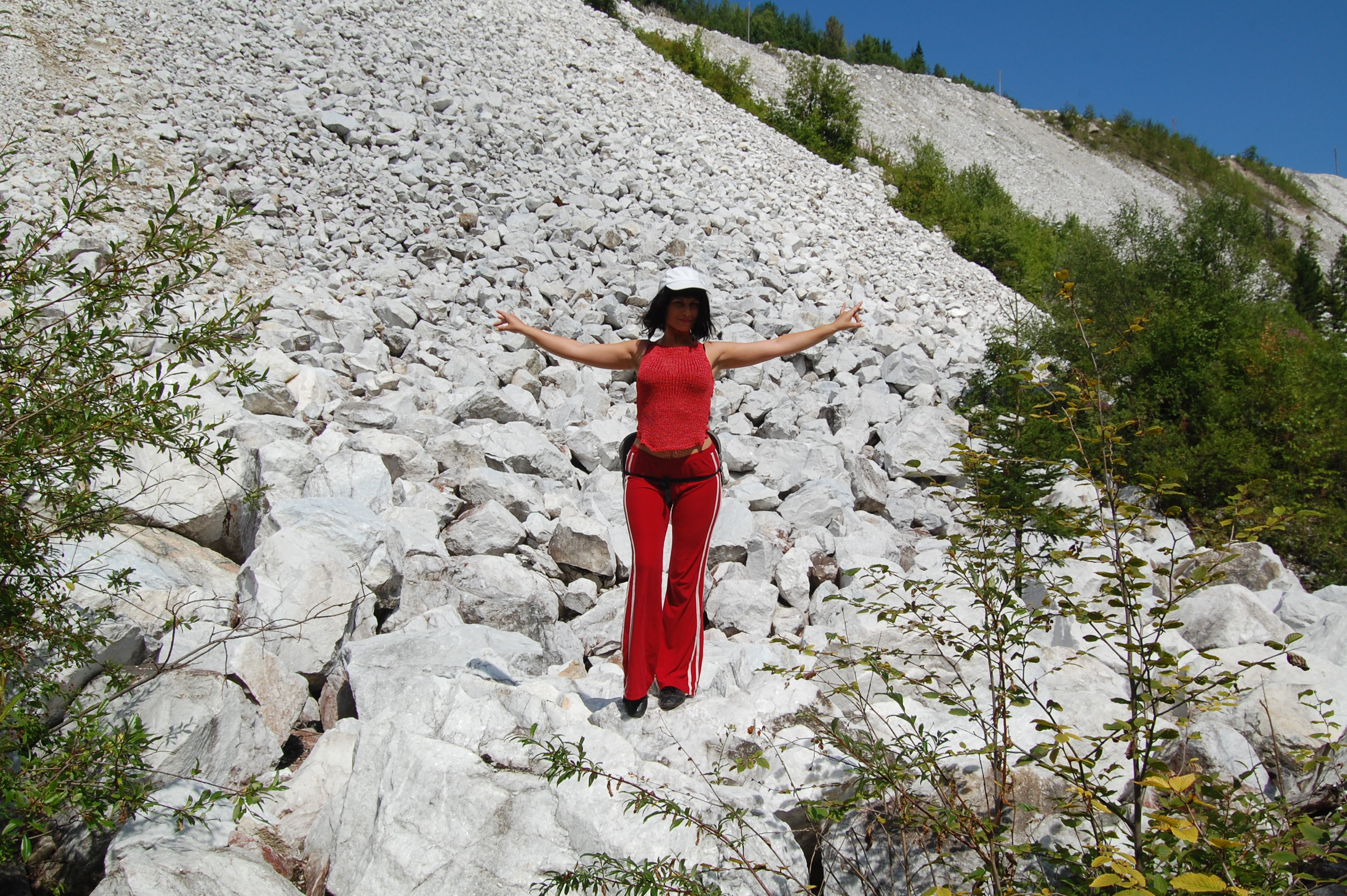 Мраморная гора по пути на Черского