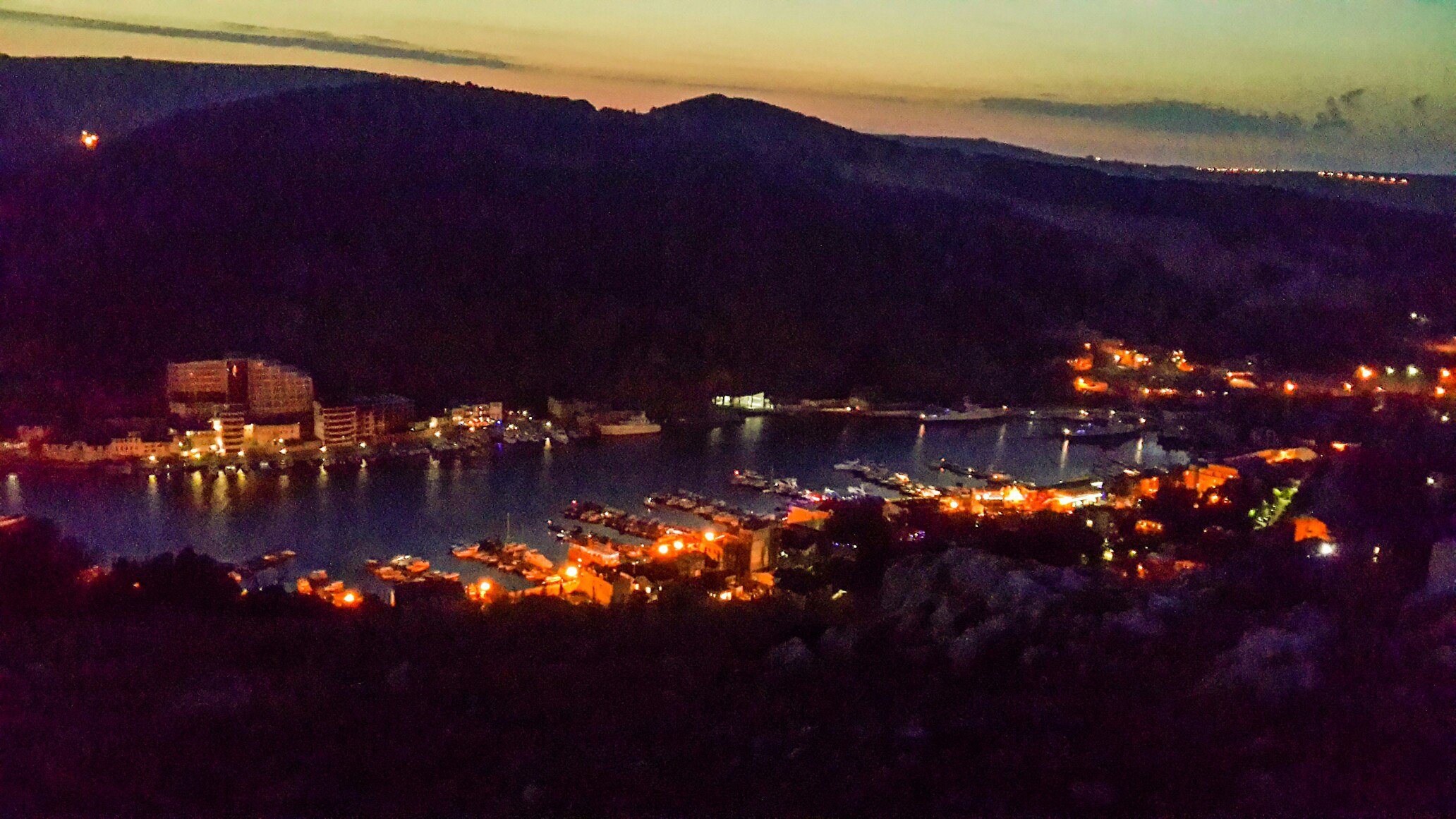 Огни Балаклавы