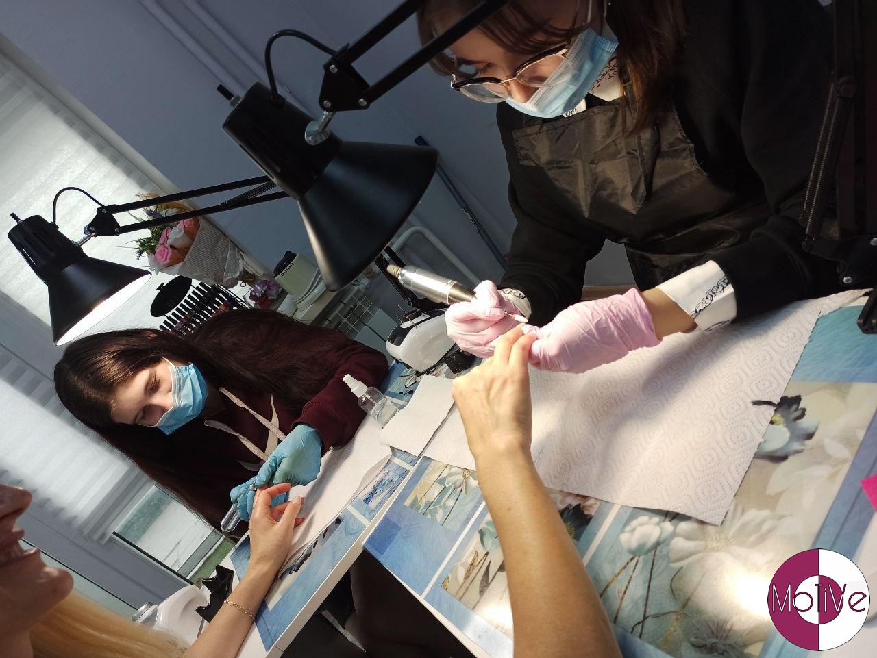 Готовим мастеров маникюра в Ангарске