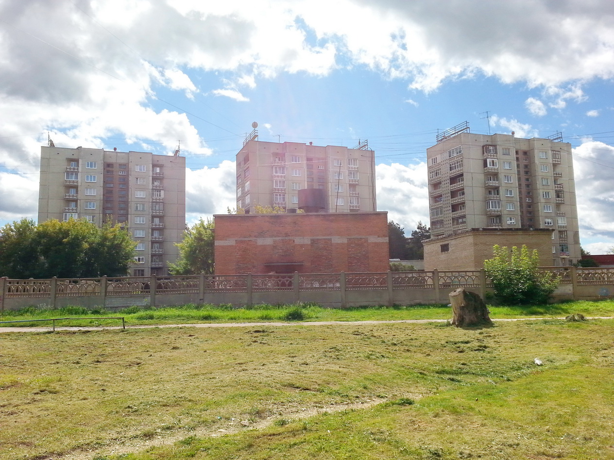 177й три дома ...