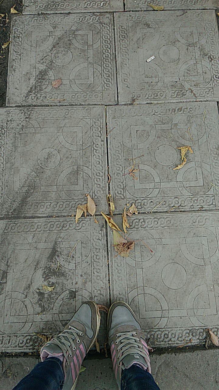 Урбанизация дворики как хорошо что не в Москве