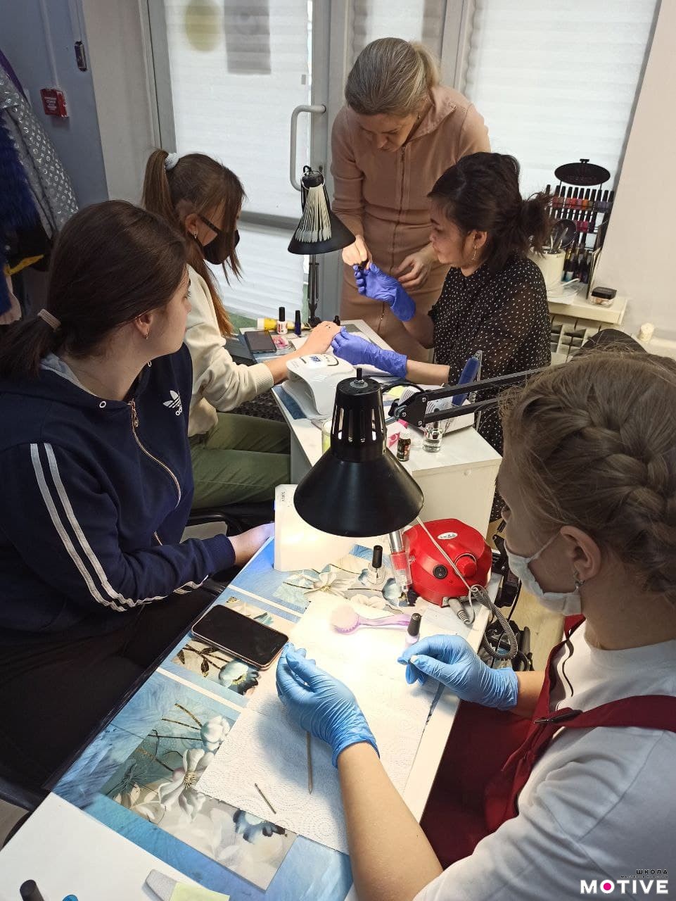 Обучение мастеров для салонов красоты