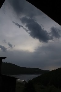 Хмурый вечер в Листвянке