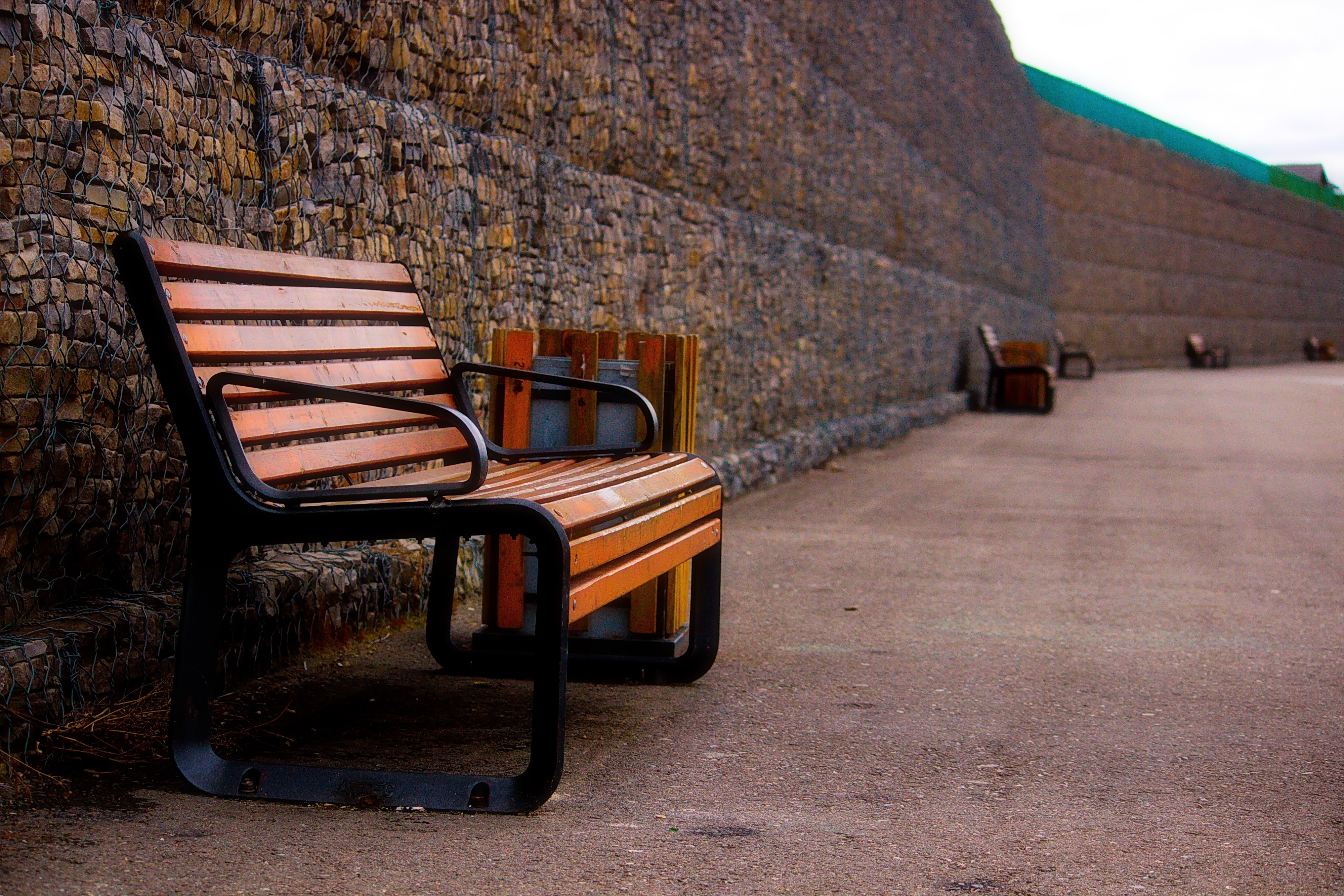 На набережной