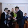 Почетные знаки «Родительская доблесть» вручены трем ангарским семьям