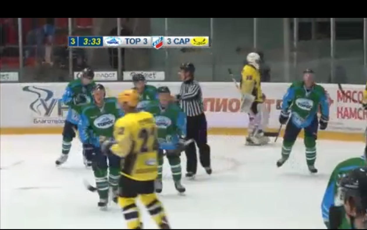 Магия цифр. На табло одни тройки