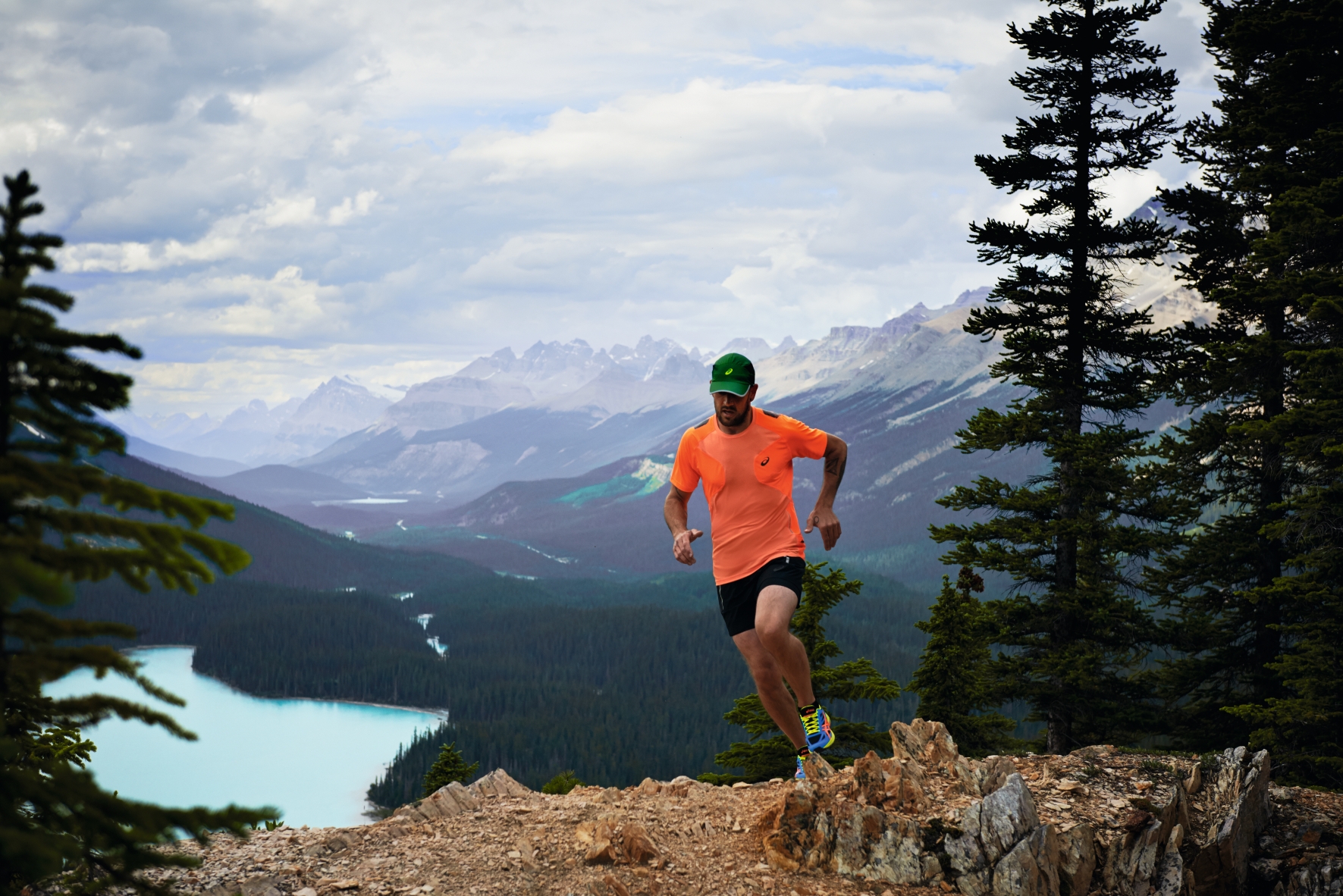 SS15 TRAIL RUNNING 02 CMYK LR