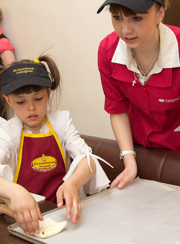 Мал пекарь3