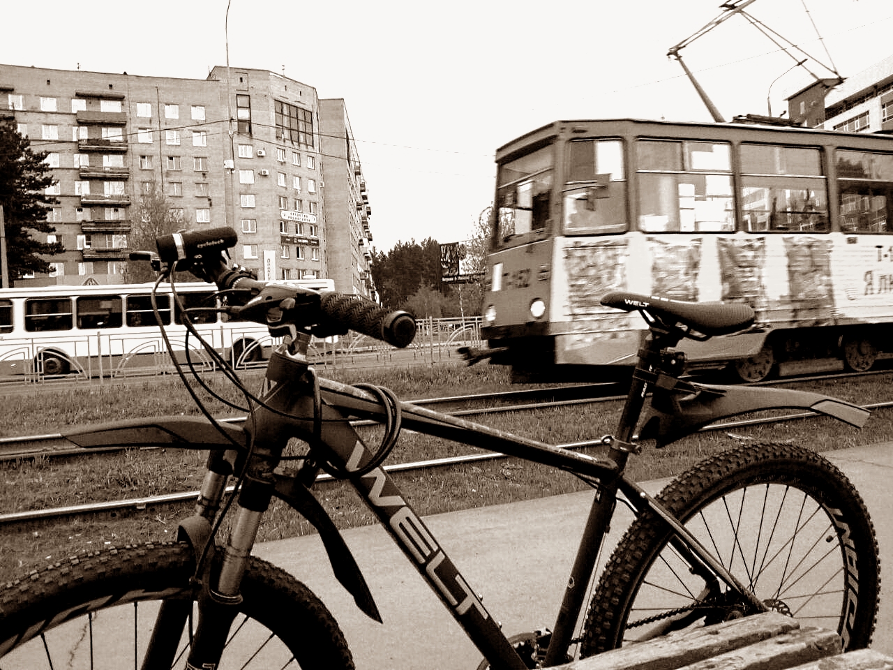 2 парсека на трамвае, 20 минут на велике