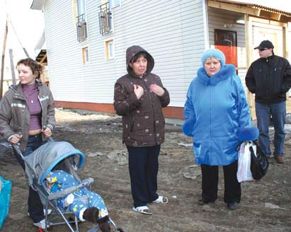 Жильцам хватило трех месяцев, чтобы перестать радоваться новым стенам