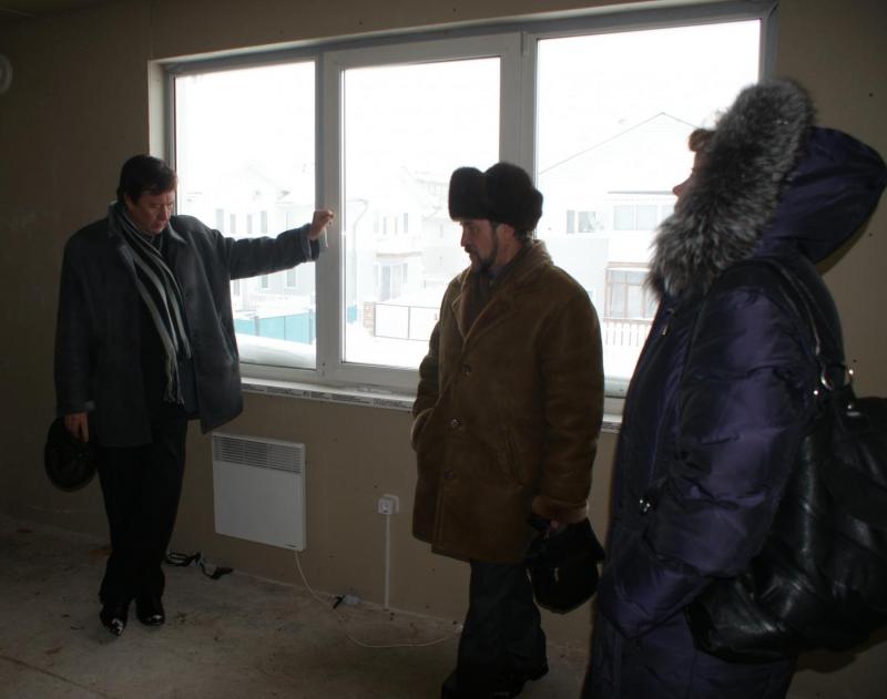 Межведомственная комиссия во главе с заместителем главы города Ангарска Юрием Дудаковым осмотрела дома 271 квартала 