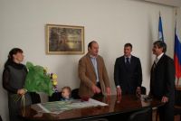 Администрация города выделила квартиру уникальному врачу - сосудистому хирургу Ибрагиму Шаашаа