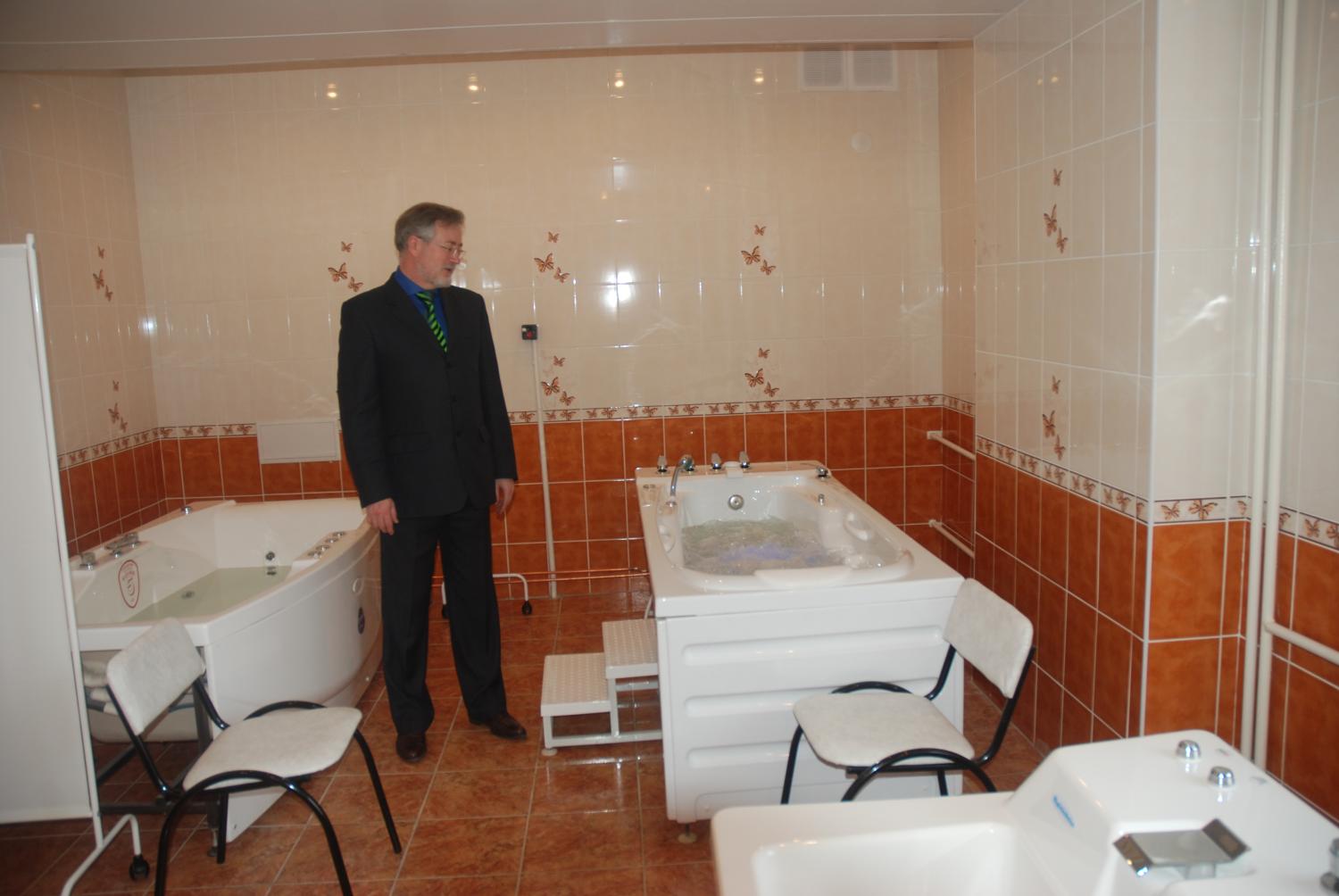 В отделении восстановительного лечения Городской детской больницы открыта бальнеолечебница