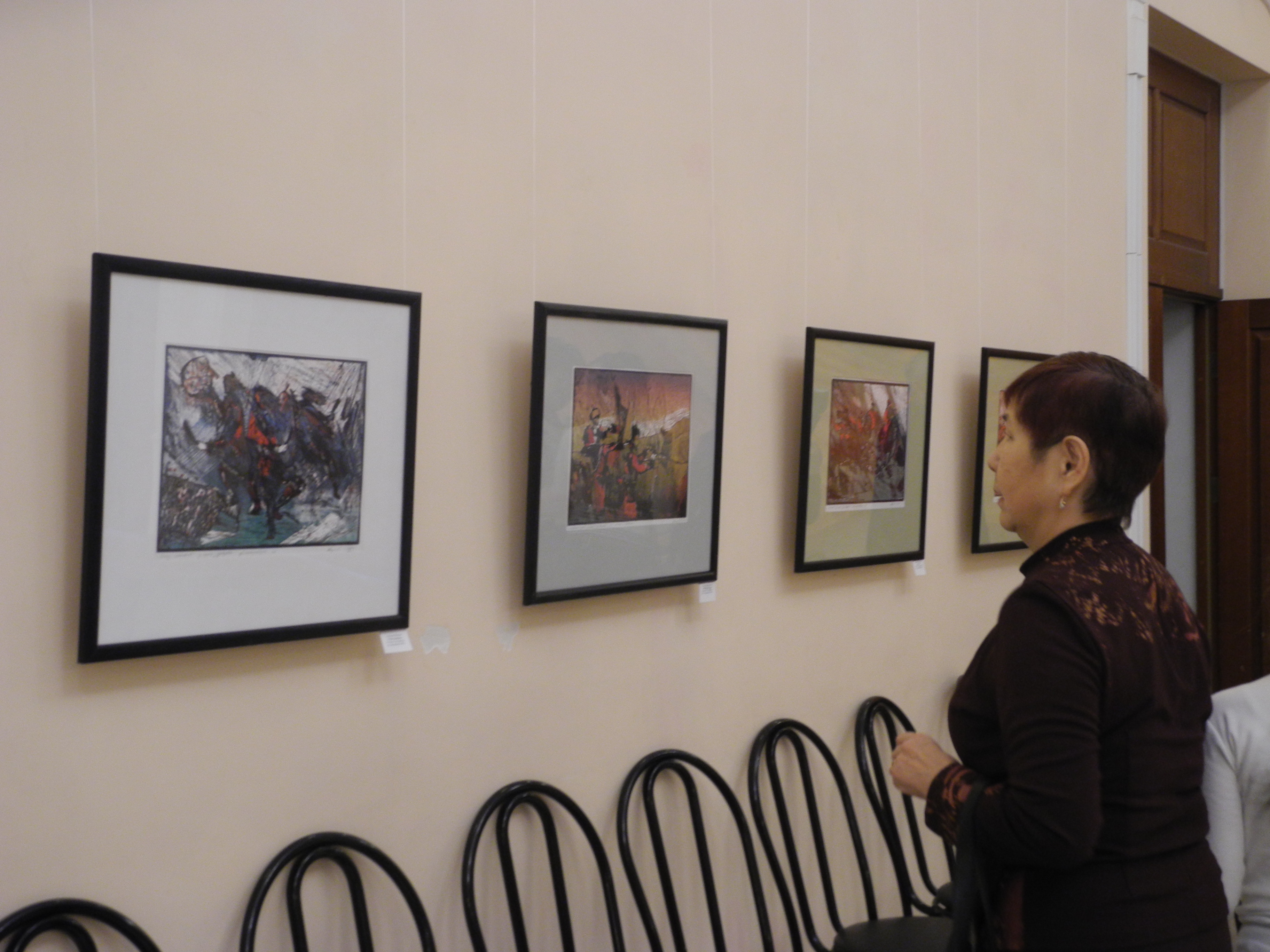 выставка картин в фойе ДК