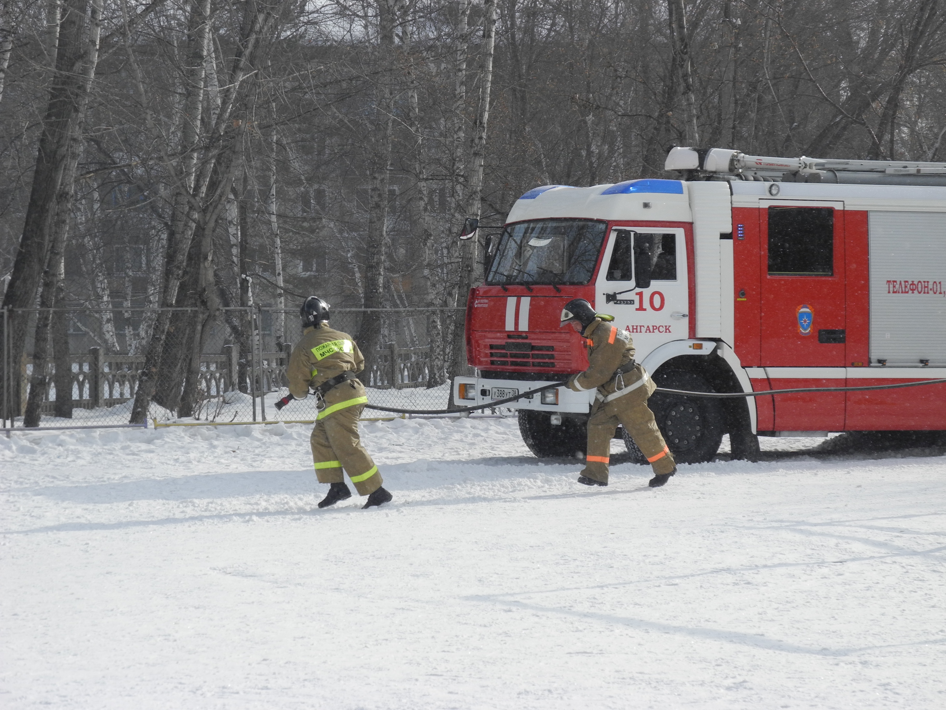 Развертывание пожарного рукава