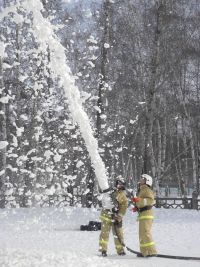 Пенная вечеринка от пожарных)