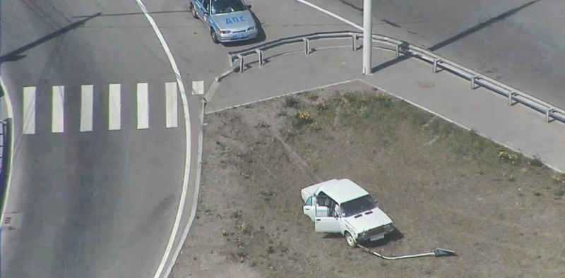 Прямо в знак