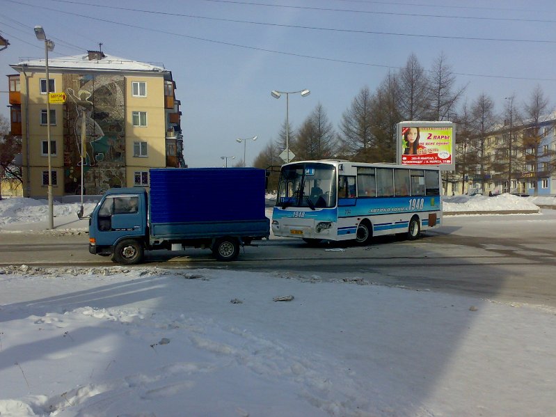 Авария возле Ермака 15.02.2010