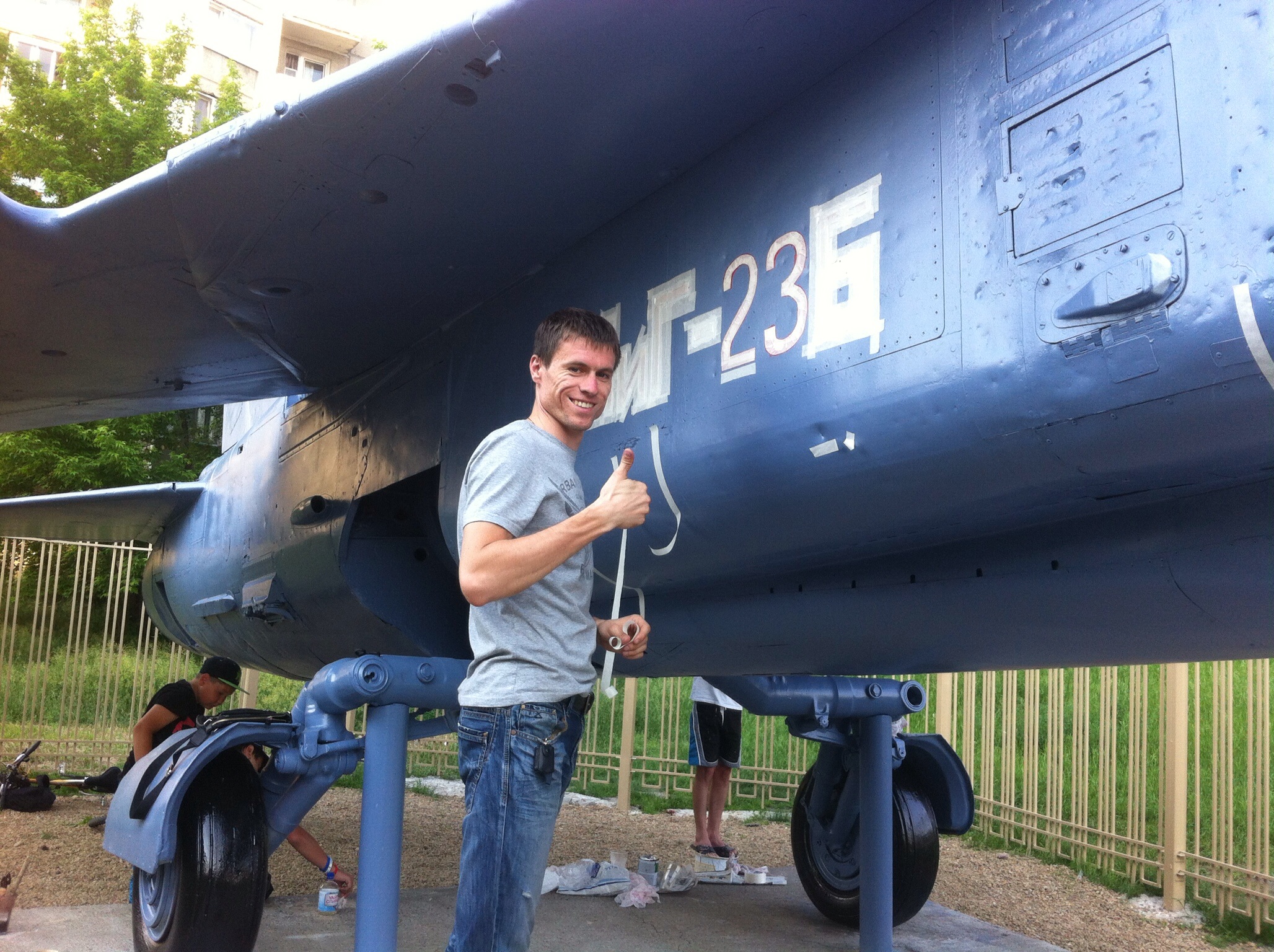 Самолет МиГ-23Б