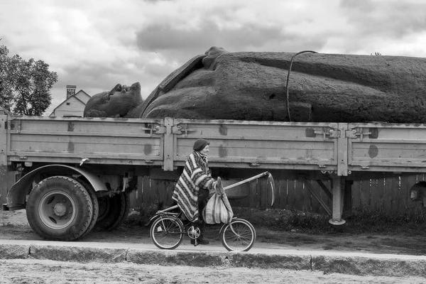 бабушка и Ленин)))))))