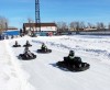 На крутых виражах
