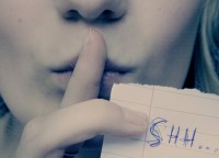 По секрету... По секрету...