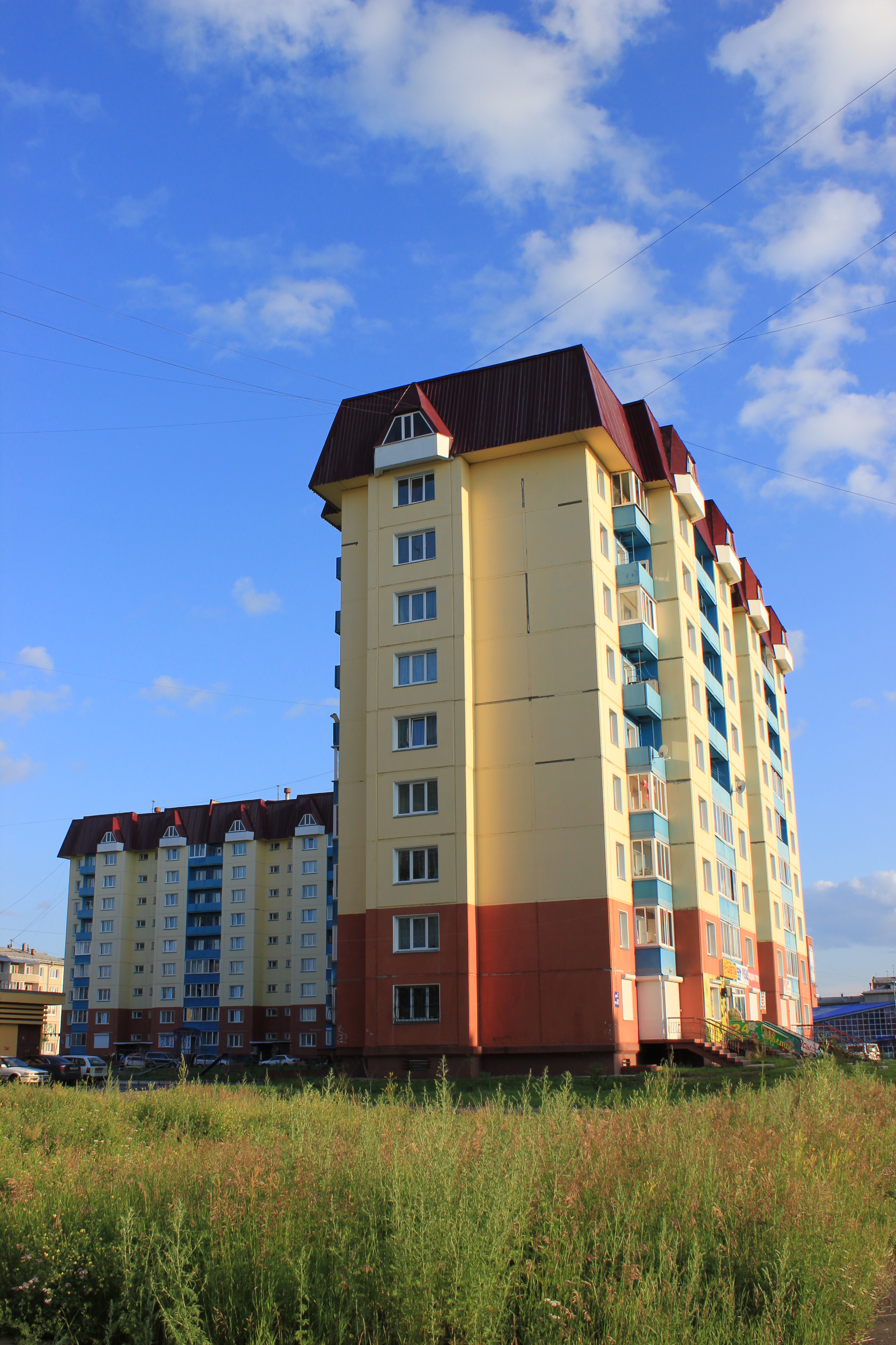 14. Ангарск, июль 2012, аусовская 9-этажка в 32 мрне