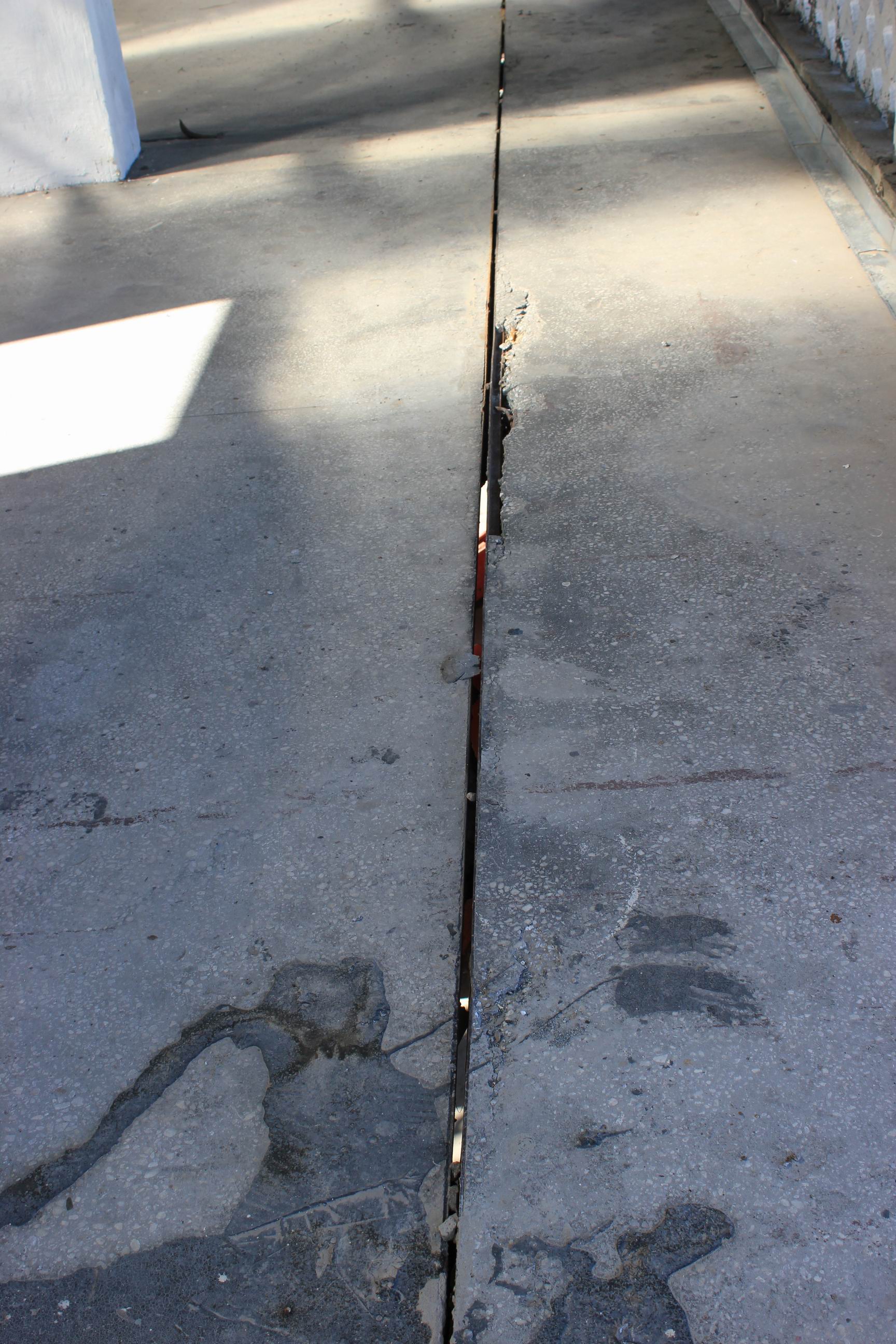 20. Западная трибуна. На каблуках не входить! ))