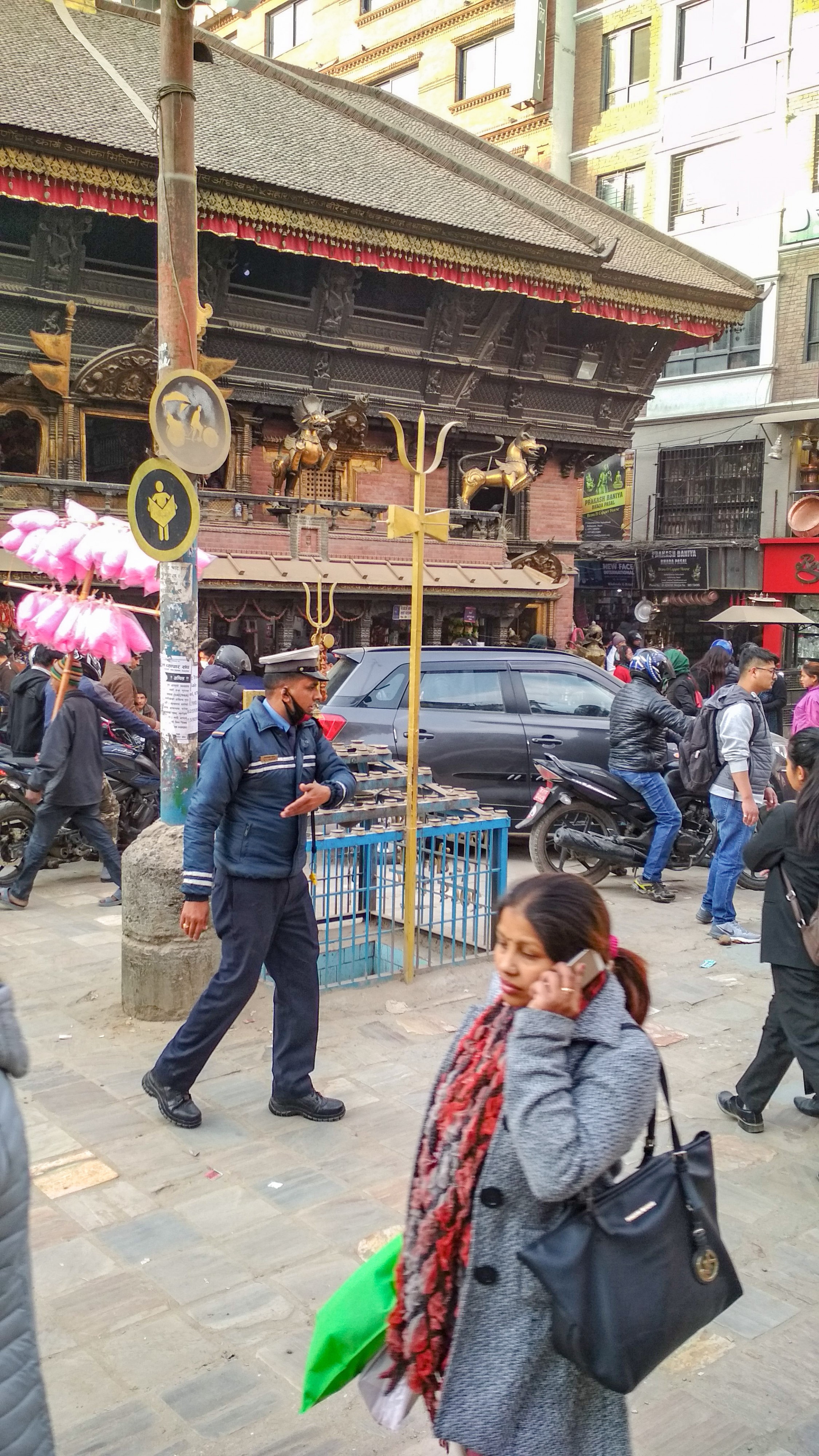 Пять минут на перекрестке