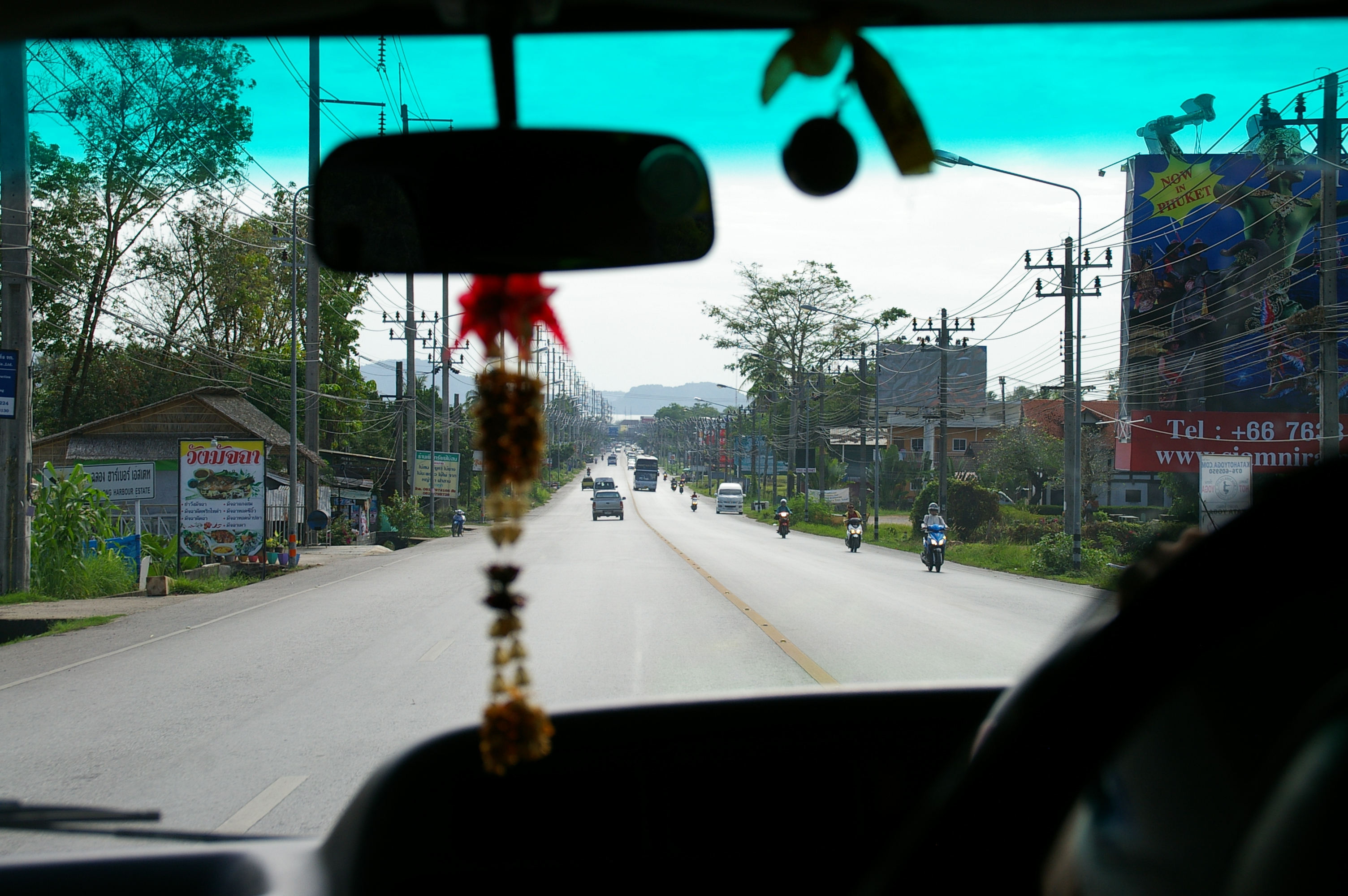 по пути на пирс Чалонг