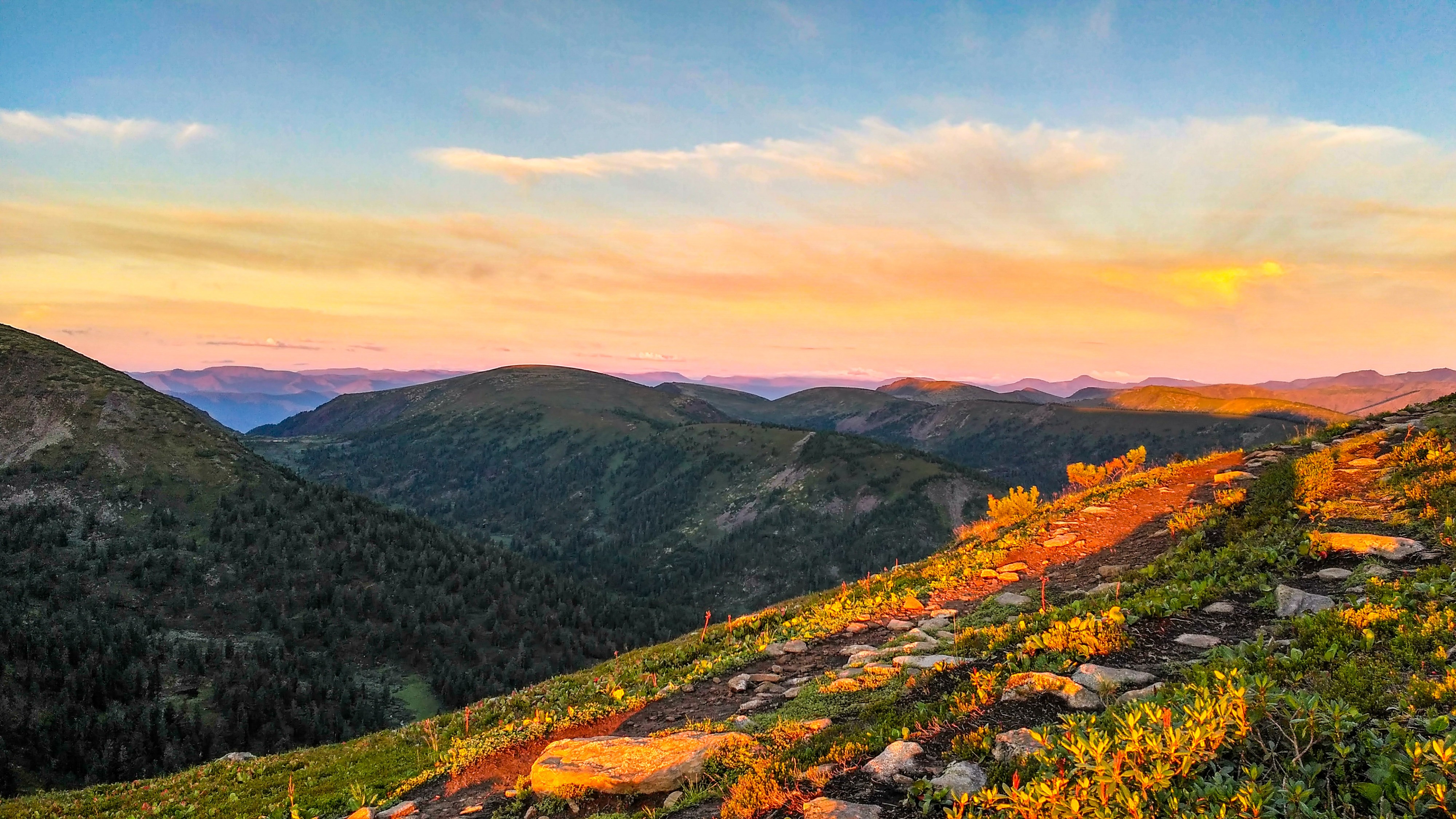 На рассвете