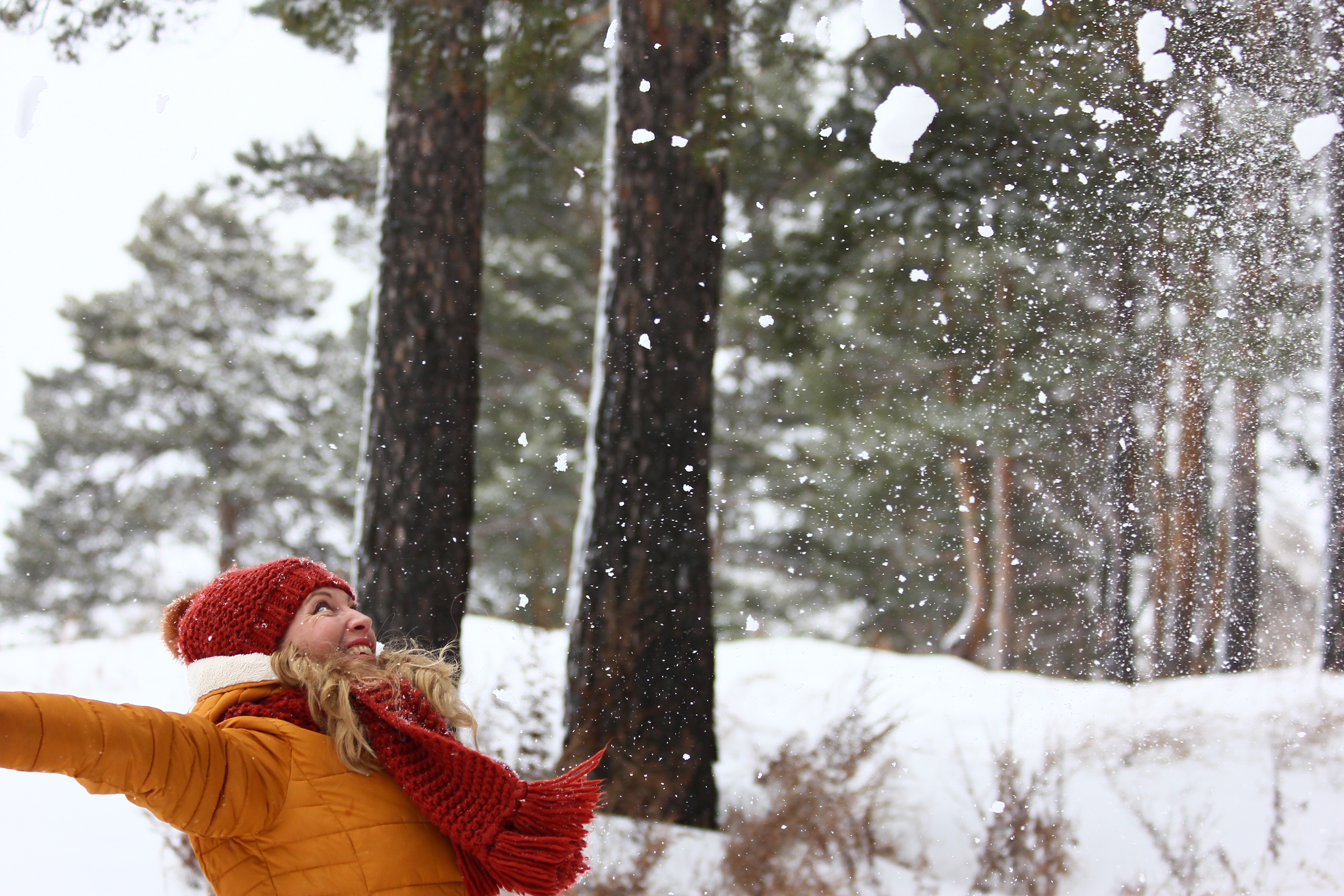 я в лесу...хочу кричу...хочу молчу...