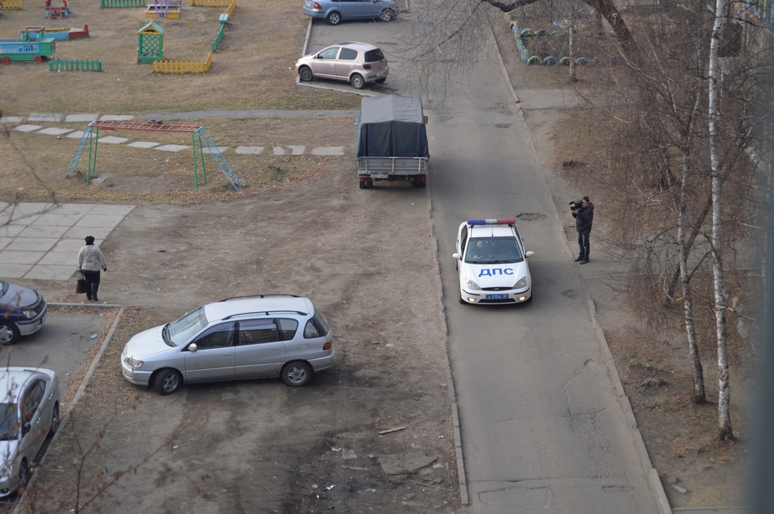 интересно они по всем дворам ездят или на камеру работали?