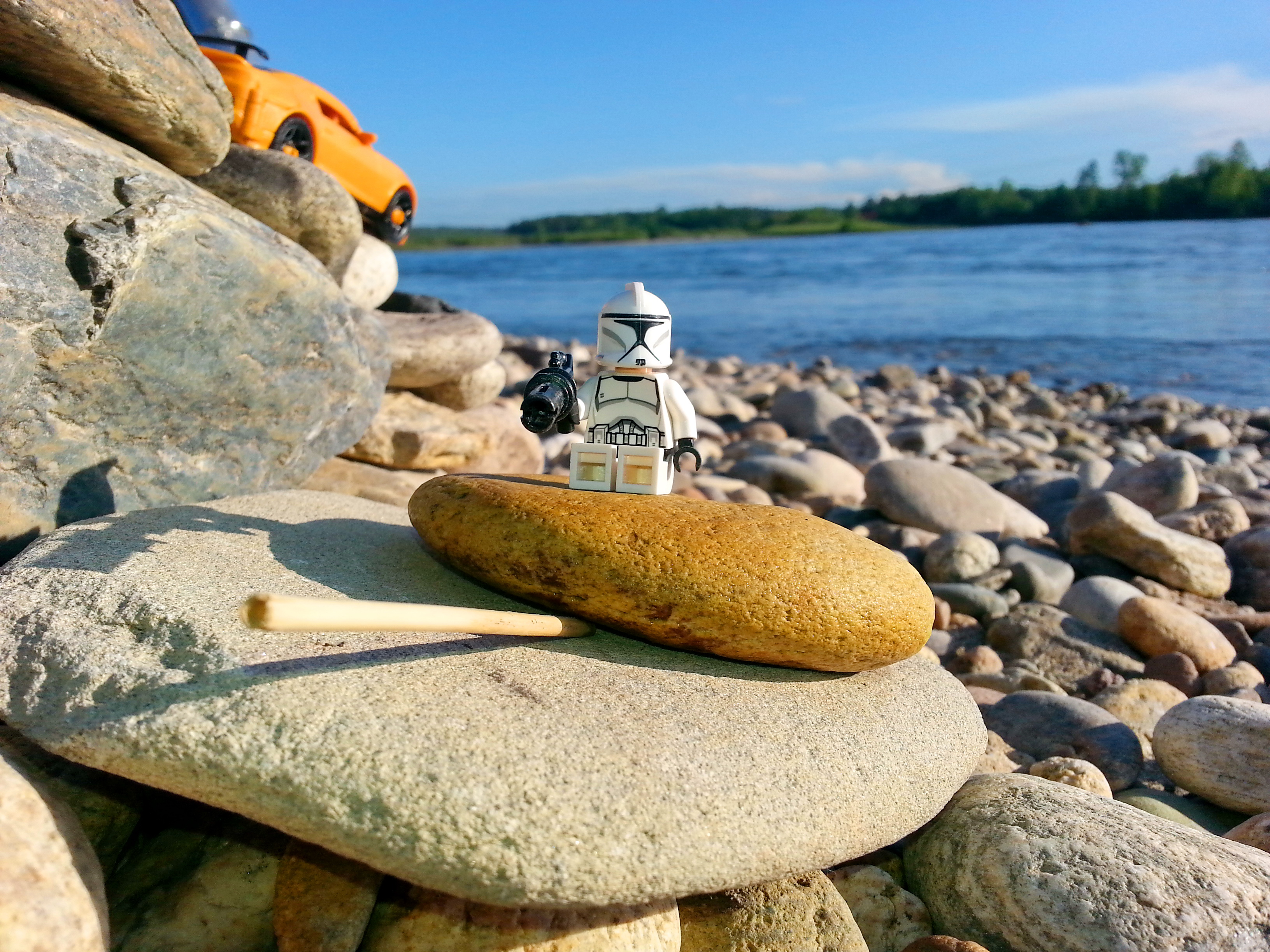 клон-зольдат на каменном танге)))))