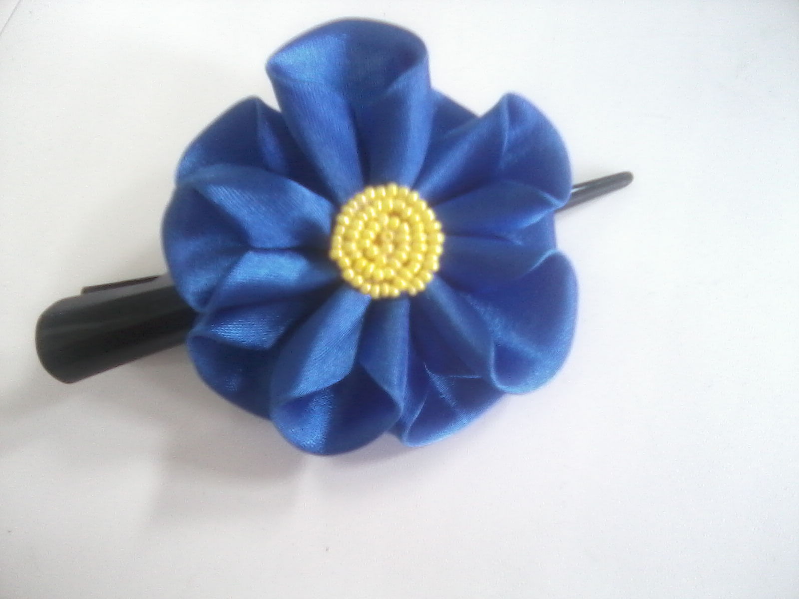 бант на зажиме