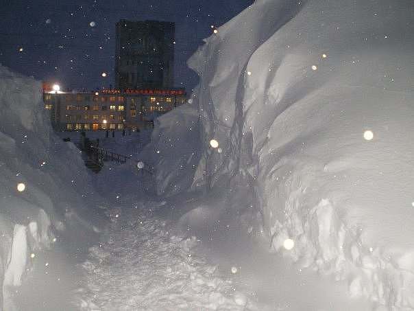 Норильск.Сугробов намело..