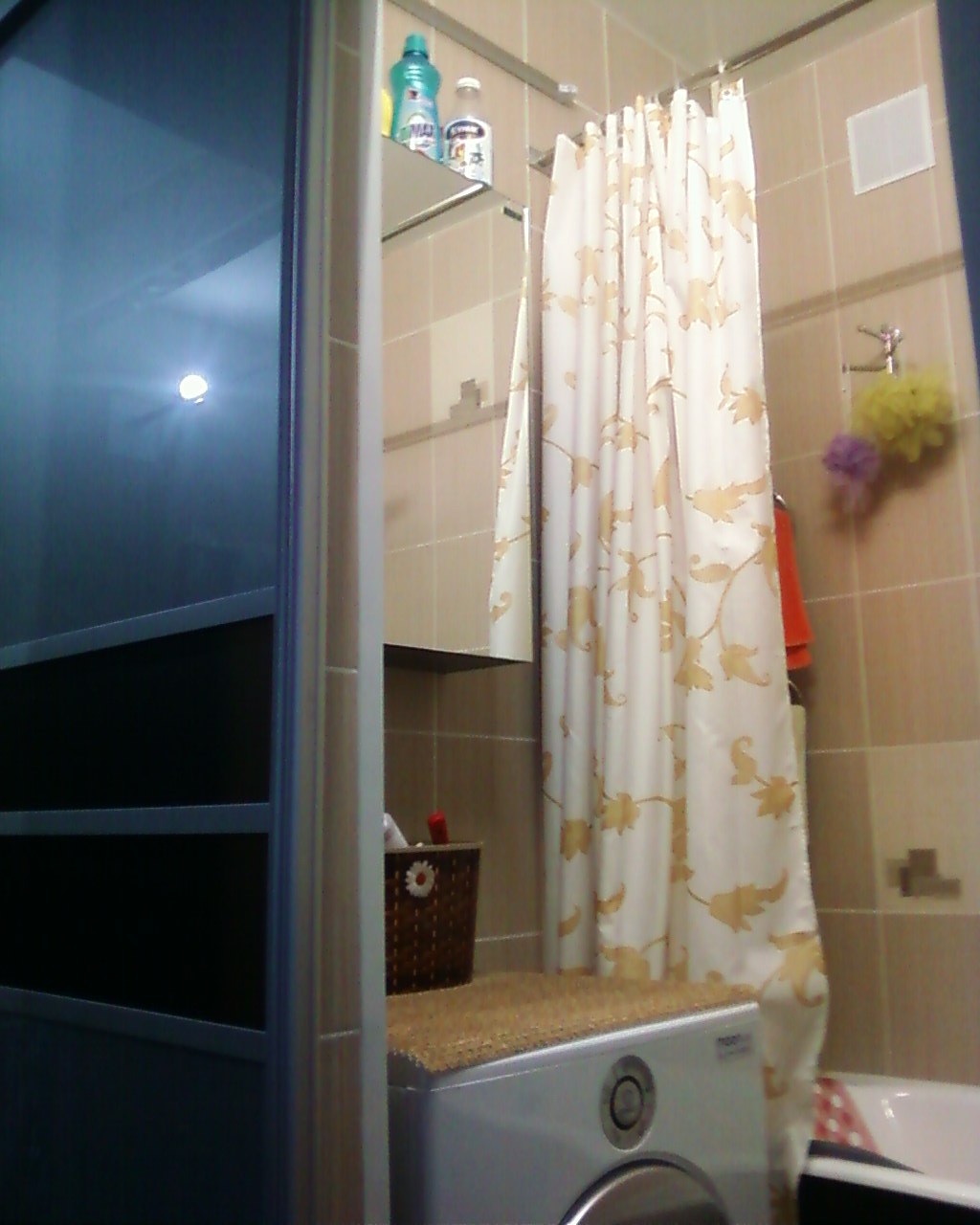 ванна с раздвижной дверью