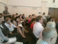 присутствовавшие